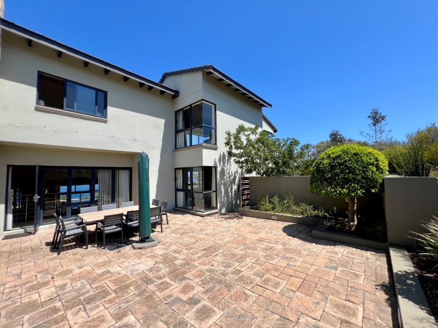 5 Bedroom Property for Sale in Oubaai Western Cape